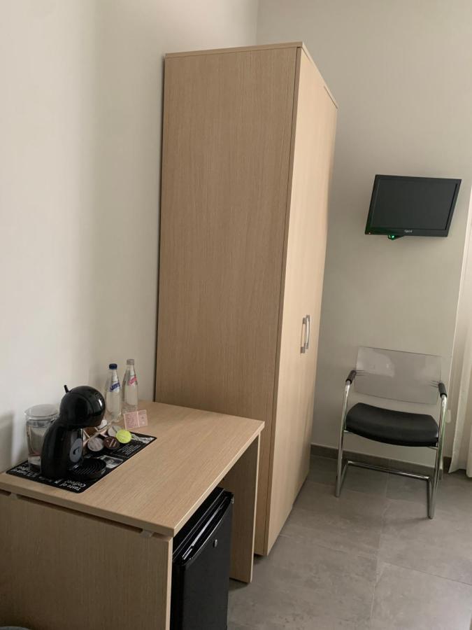 סן פייטרו ורנוטיקו Palazzo 41 Rental Rooms מראה חיצוני תמונה