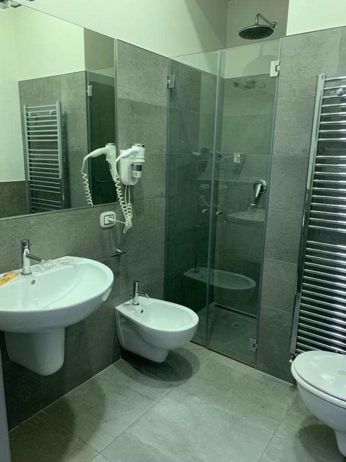 סן פייטרו ורנוטיקו Palazzo 41 Rental Rooms מראה חיצוני תמונה