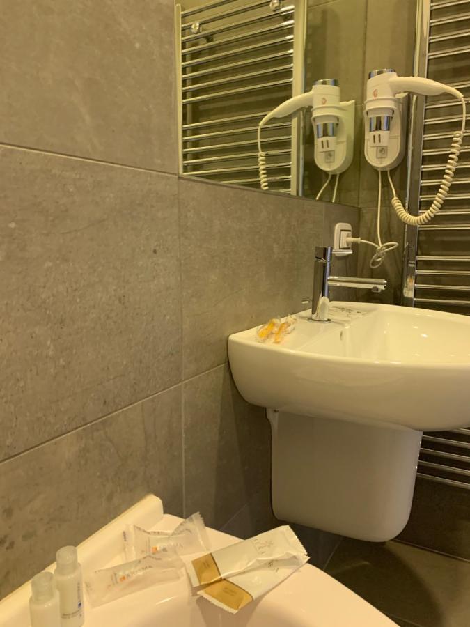 סן פייטרו ורנוטיקו Palazzo 41 Rental Rooms מראה חיצוני תמונה